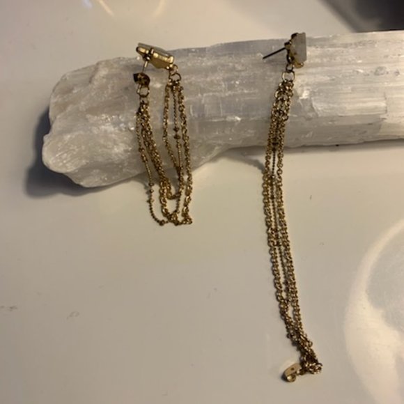 Gold Tone back Prong Earrings - Picture 3 of 10